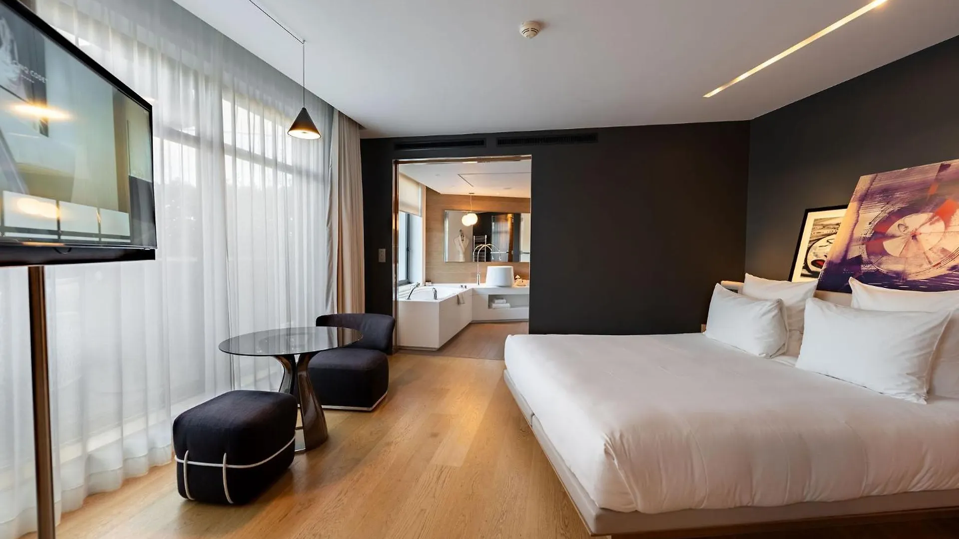 Le Cinq Codet Hotel Paris