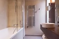 4* Отель La Bourdonnais