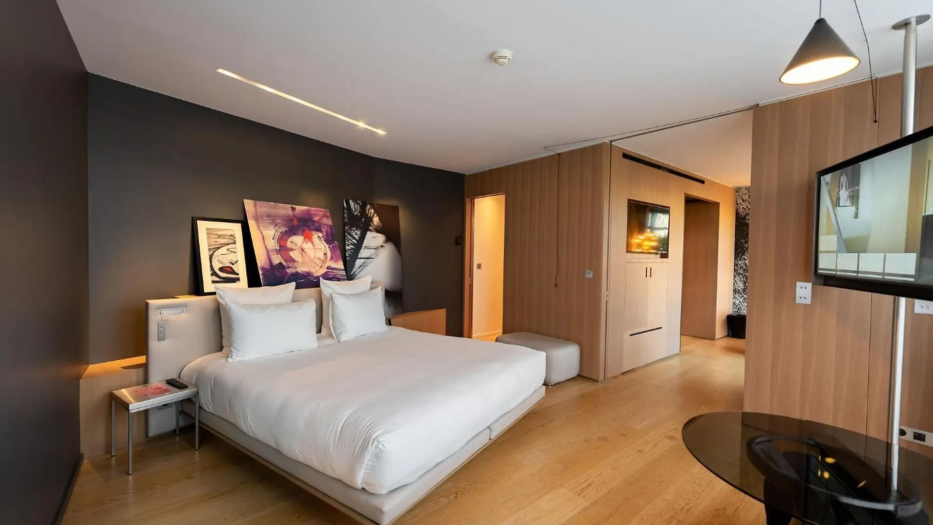 *****  Le Cinq Codet Hotel Paris France