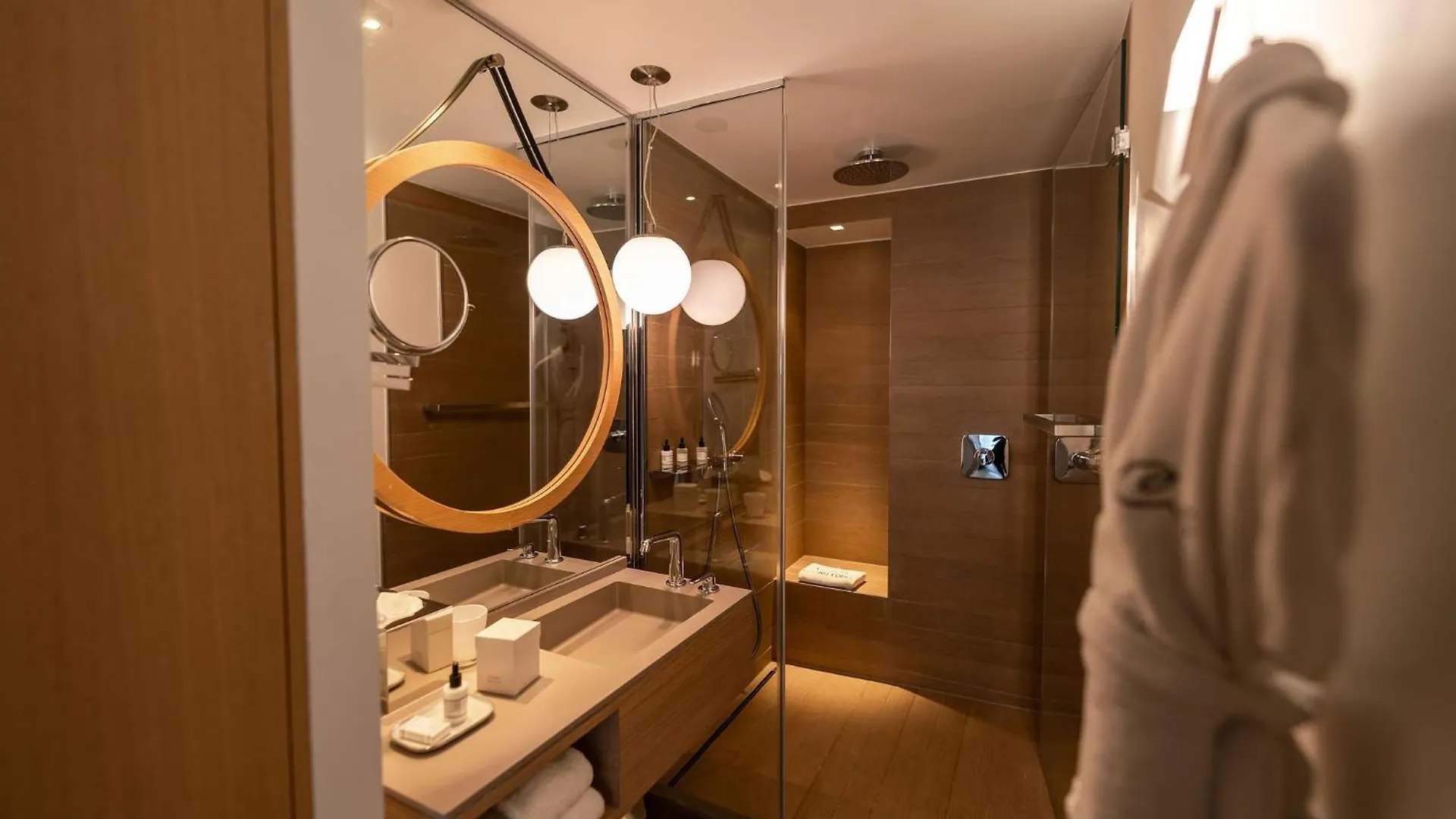 Le Cinq Codet Hotel Paris